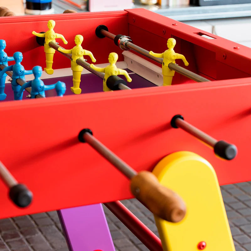 RS4 Home x Hey Studio Tischfußballtisch