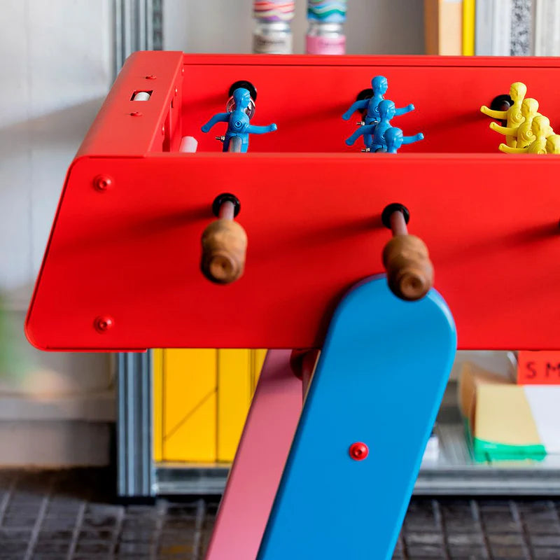 RS4 Home x Hey Studio Tischfußballtisch