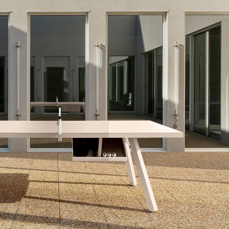 Monochromer Standard-Ping-Pong-Tisch „You and Me“